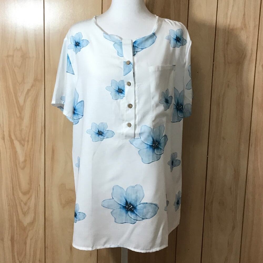Floral Round Neck Button-Up Short Sleeve Blouse XL